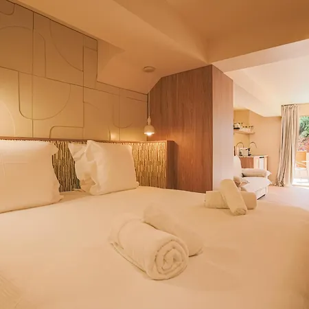 Casa Liana Aparthotel 4*