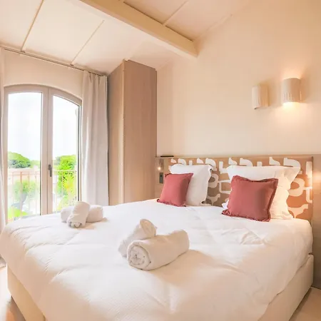 Casa Liana Aparthotel 4*